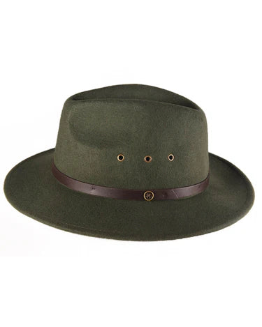 Kids forest green wool felt fedora with leather band, brass button, and side eyelets – The Ratatat by Fallenbrokenstreet. Side view