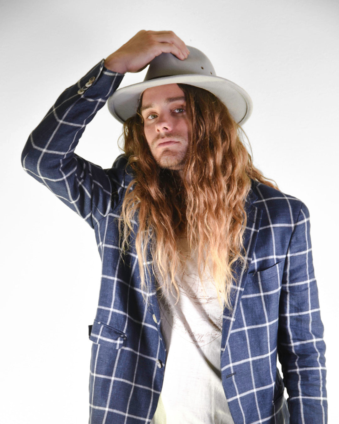 Man wearing Ratatat Felt Hat Grey studio product shot Australian wool felt classic grey shade
