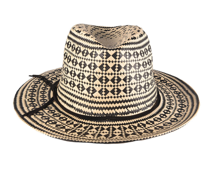 A Série Komorebi 2. Chapéu de Palha Ni